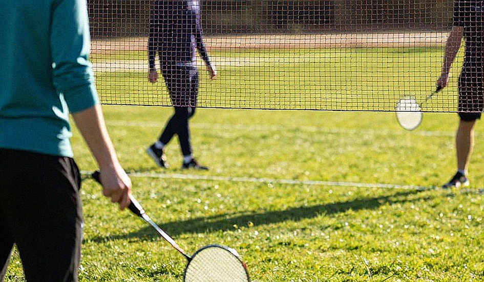 Khoảng trống 1,5 mét sau vạch giao cầu ngắn: nơi Axelsen định đoạt chung kết Olympic Khoảng trống 1,5 mét sau vạch giao cầu ngắn: nơi Axelsen định đoạt chung kết Olympic