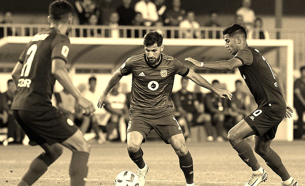 Kevin Mier and Cruz Azul's Ball-Playing Gamble Ahead of the Campeones Cup Kevin Mier and Cruz Azul's Ball-Playing Gamble Ahead of the Campeones Cup