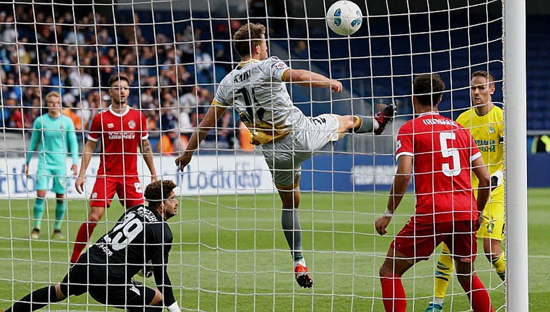 Torito's Tears: Isaac del Toro and the Fourteen Seconds That Cannot Be Retrieved Torito's Tears: Isaac del Toro and the Fourteen Seconds That Cannot Be Retrieved