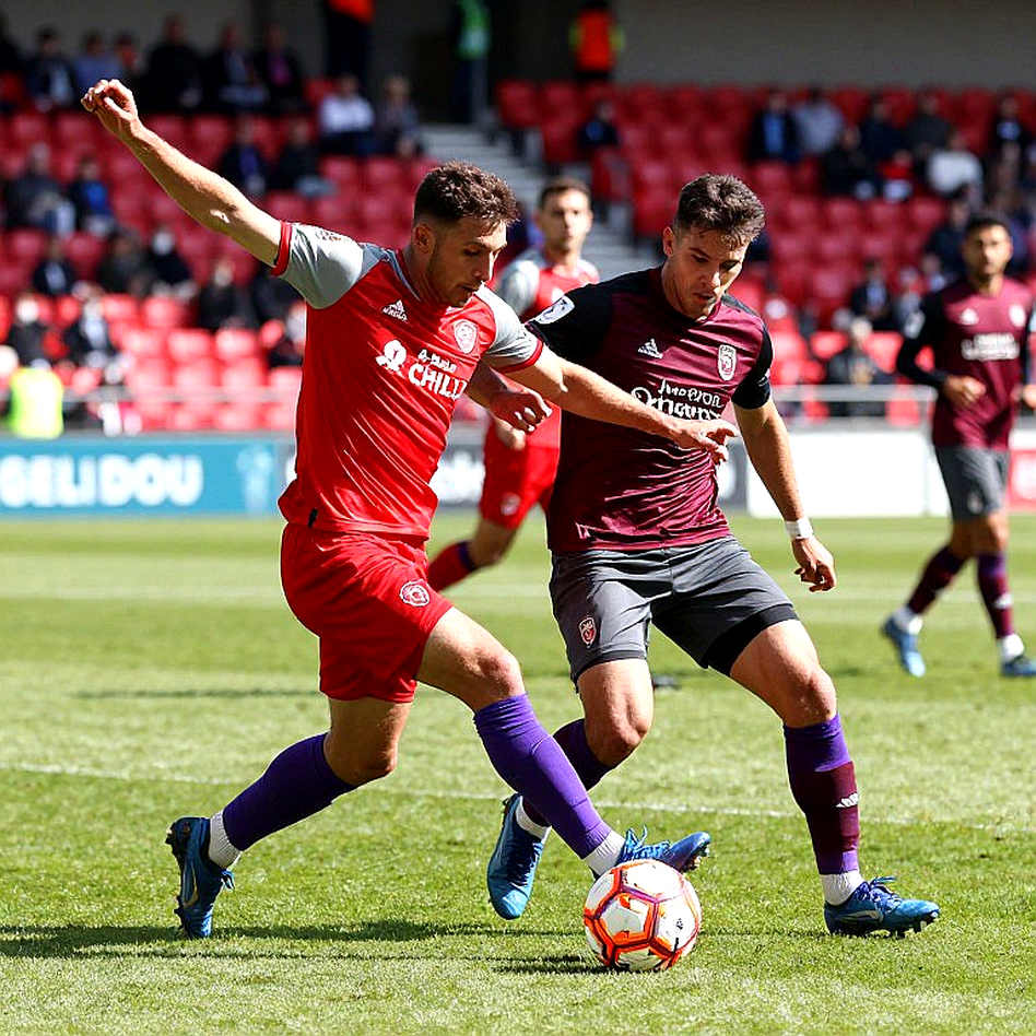 Rafael Márquez ra mắt huấn luyện viên trưởng đội tuyển quốc gia Mexico, dự khán El Clásico giữa Cruz Azul và América Rafael Márquez ra mắt huấn luyện viên trưởng đội tuyển quốc gia Mexico, dự khán El Clásico giữa Cruz Azul và América