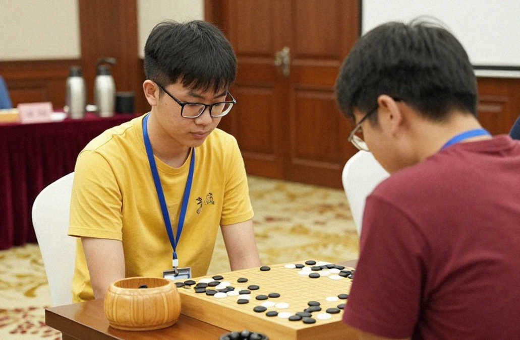 Khung phân tích rỗng: vết nứt trong cách ngành esports kể chuyện chuyển nhượng