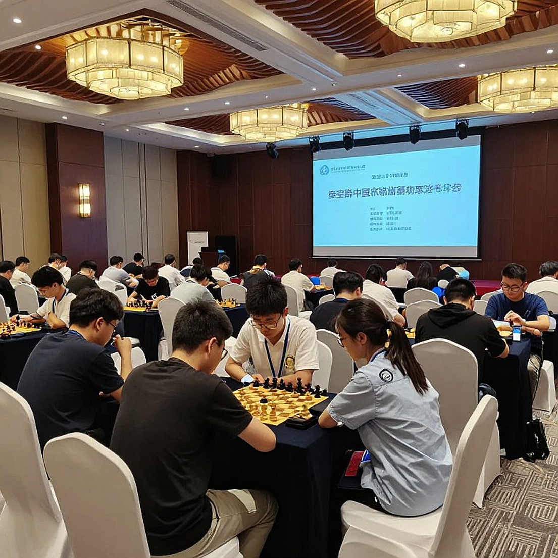 LEC 2026 lần đầu vượt LCK và LPL: kỷ lục 9-6 là thật, nhưng biên độ đang bị đọc sai